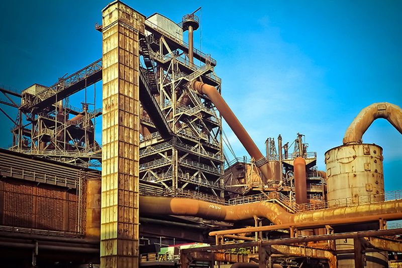 ����ĳ������ҵ���ͱ���Ŀʵʩ�������